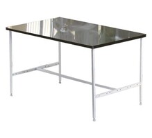 Стол на металлическом каркасе с одной продольной стяжкой 900*1500*750(900) - fgospostavki.ru - Муравленко